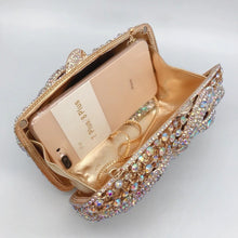 تحميل الصورة في معرض عارض ، Silver Rhinestone Crystal Clutch
