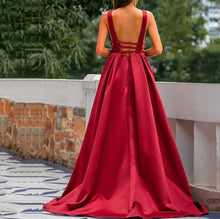 Load image into Gallery viewer, Beach Burgundy Formal
