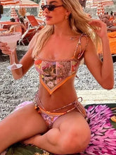 تحميل الصورة في معرض عارض ، Printed Crop Top Bikini 2024
