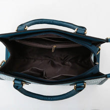 تحميل الصورة في معرض عارض ، Luxury Pattern Handbag

