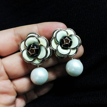 Load image into Gallery viewer, Famous Design Golden Camellia Flower  Pearl   Stud Earring For Women Trendy Jewelry
