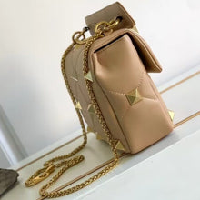 Charger l&#39;image dans la galerie, Luxury Brand Handbag Rivets
