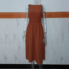 Cargar imagen en el visor de la galería, 2021 New Slip Black Backless Maxi Dress Vintage - Jane&#39;s Island
