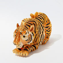 Cargar imagen en el visor de la galería, Tiger Crystal Evening Clutch
